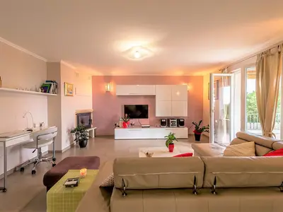 Villa für 8 Personen (180 m²) in Bašići 10/10