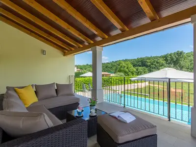 Villa für 6 Personen (132 m²) in Barat 2/10