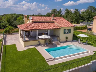 Villa für 6 Personen (132 m²) in Barat 6/10