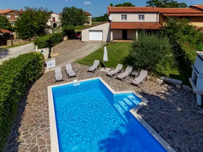 Villa für 6 Personen (120 m²) in Košinožići 3/10