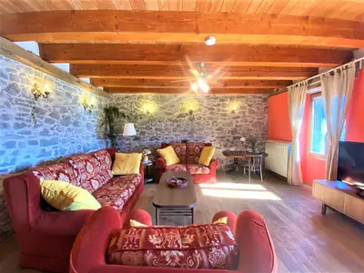 Villa für 6 Personen (184 m²) in Ružići 8/10