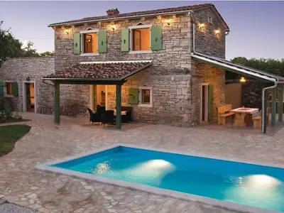 Villa für 6 Personen (103 m²) in Brečevići 1/10