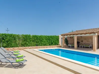PoolOfHouse