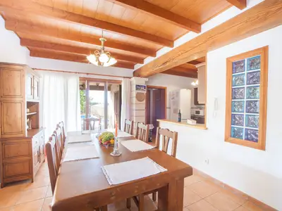 DiningRoom
