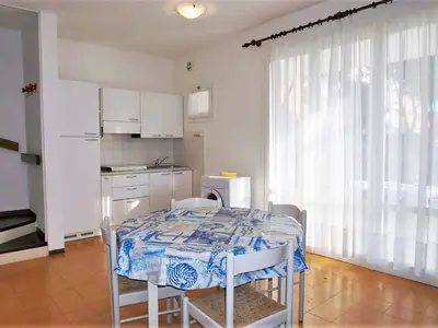 DiningRoom DiningRoom