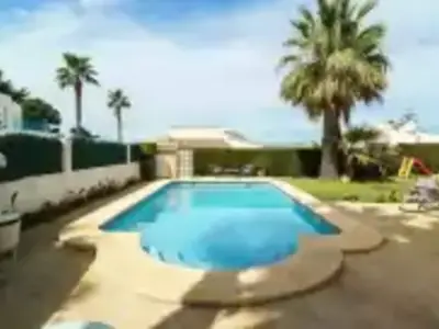 PoolOfHouse