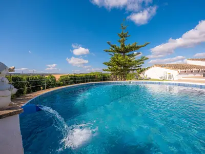 PoolOfHouse