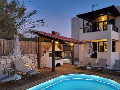 PoolOfHouse