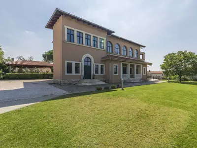 Villa für 20 Personen (300 m²) in Bašići 7/10