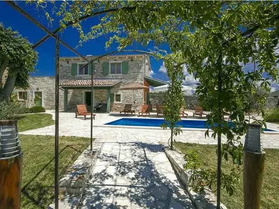 Villa für 6 Personen (103 m²) in Brečevići 2/10