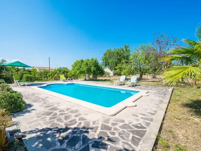 PoolOfHouse