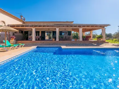 PoolOfHouse