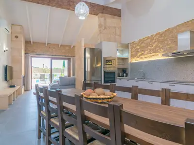 DiningRoom