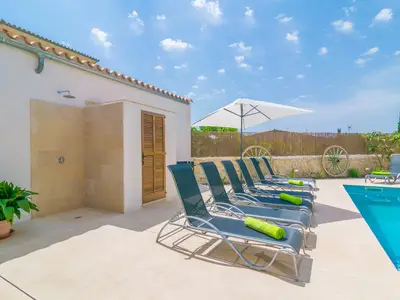 PoolOfHouse