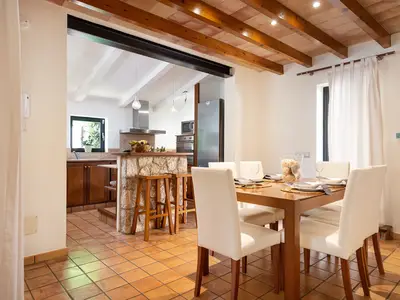 DiningRoom