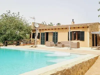 PoolOfHouse