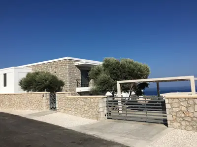 ExteriorSummer