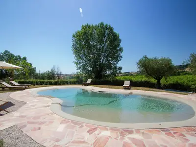 PoolOfHouse