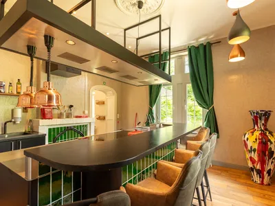 DiningRoom