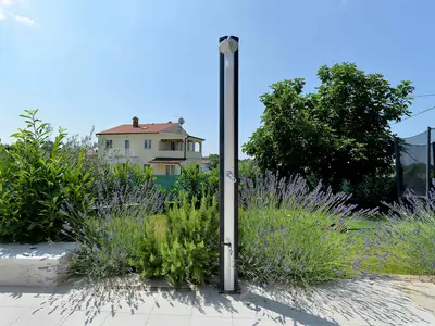 Villa für 8 Personen (150 m²) in Košinožići 3/10