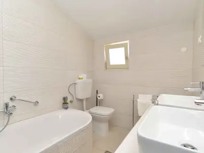 Villa für 8 Personen (150 m²) in Košinožići 10/10
