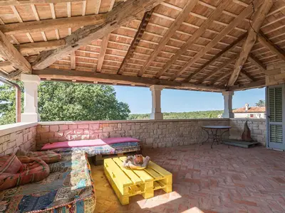 Villa für 4 Personen (240 m²) in Barat 3/10