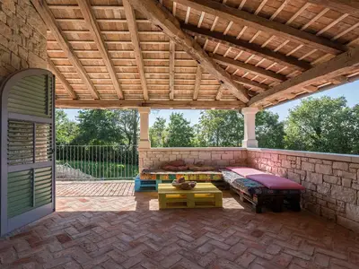 Villa für 4 Personen (240 m²) in Barat 4/10