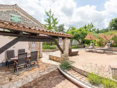 Villa für 4 Personen (50 m²) in Sveti Martin 10/10