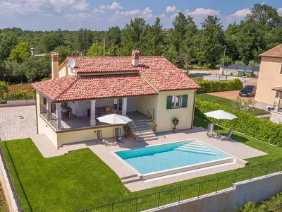 Villa für 6 Personen (132 m²) in Barat 2/10