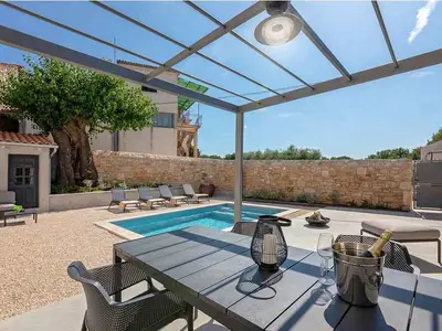 Villa für 3 Personen (60 m²) in Vržnaveri 8/10