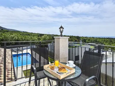 Villa für 8 Personen (170 m²) in Diminići 3/10