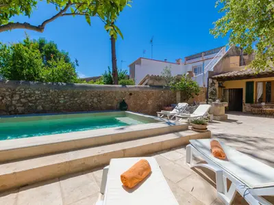 PoolOfHouse
