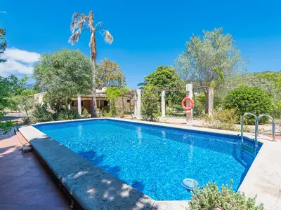 PoolOfHouse