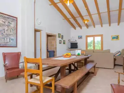 DiningRoom