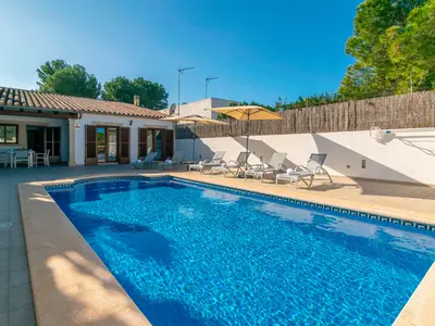 Villa für 7 Personen (22 m²) in Cala Pi 1/10