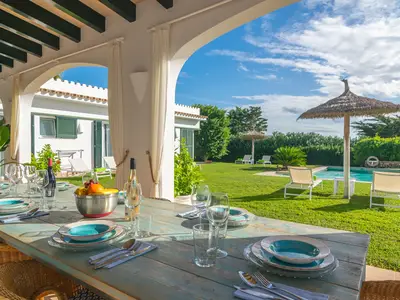 Villa für 9 Personen (22 m²) in Binissafuller 2/10