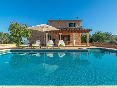 PoolOfHouse
