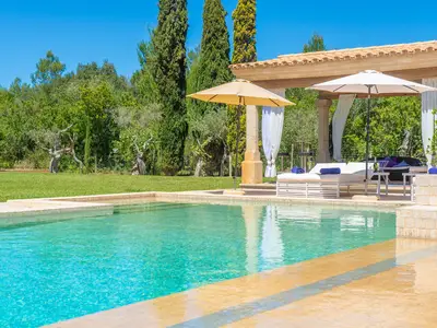 PoolOfHouse