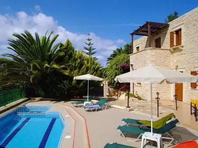 PoolOfHouse