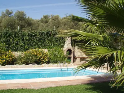 PoolOfHouse