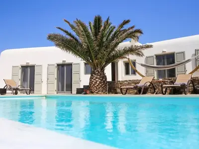 Villa für 15 Personen (275 m²) in Ágios Stéfanos 1/10