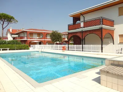 PoolOfHouse PoolOfHouse