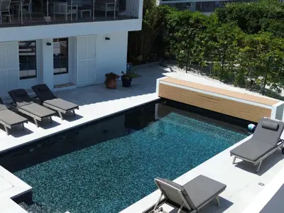 Pool des Ferienhauses