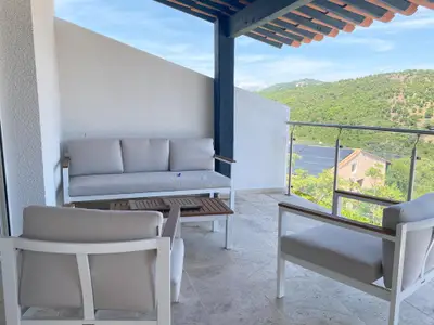 Terrasse / Balkon