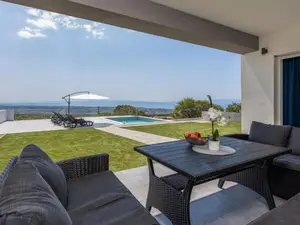 Villa für 9 Personen (220 m²) in Smrika