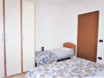 BedRoom BedRoom