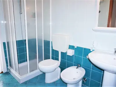 BathRoom BathRoom