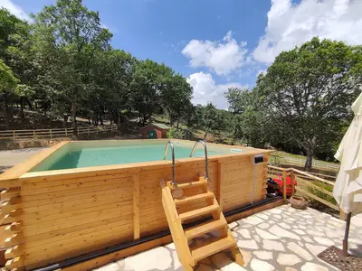 PoolOfHouse