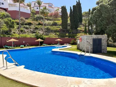 PoolOfHouse