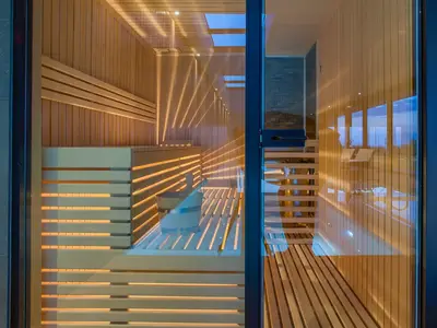 Villa für 10 Personen (470 m²) in Jurići 8/10